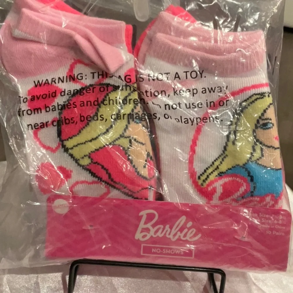 NWT Barbie Girls No-Show Socks - 10 Pack